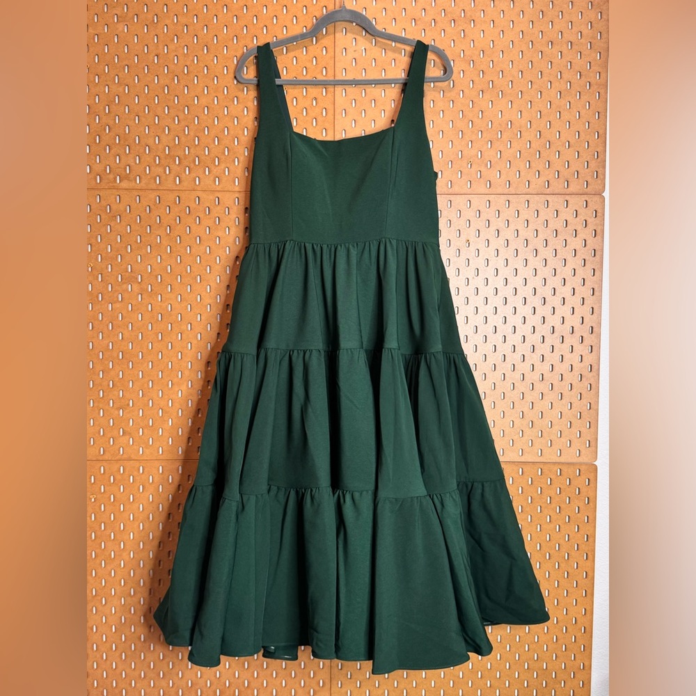 Chelsea Reece Green Madonna Corset Back Midi Dress In Evergreen NWT SIZE 12/14 - Picture 2 of 12